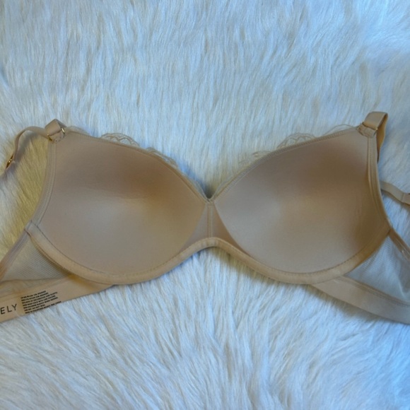 Lively Bra Women Size 32DD Beige Lace Wireless Lightly Lined Back Closure - Picture 5 of 7